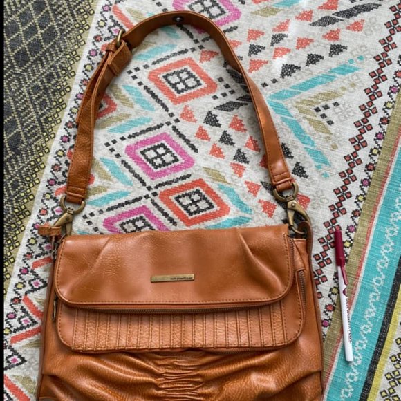 Matt & Nat (small purse) - Picture 2 of 4